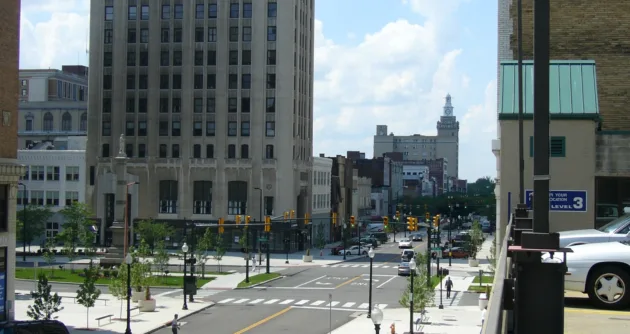 Youngstown, OH